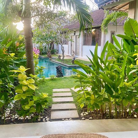 Hotel Damai Uluwatu Exterior foto